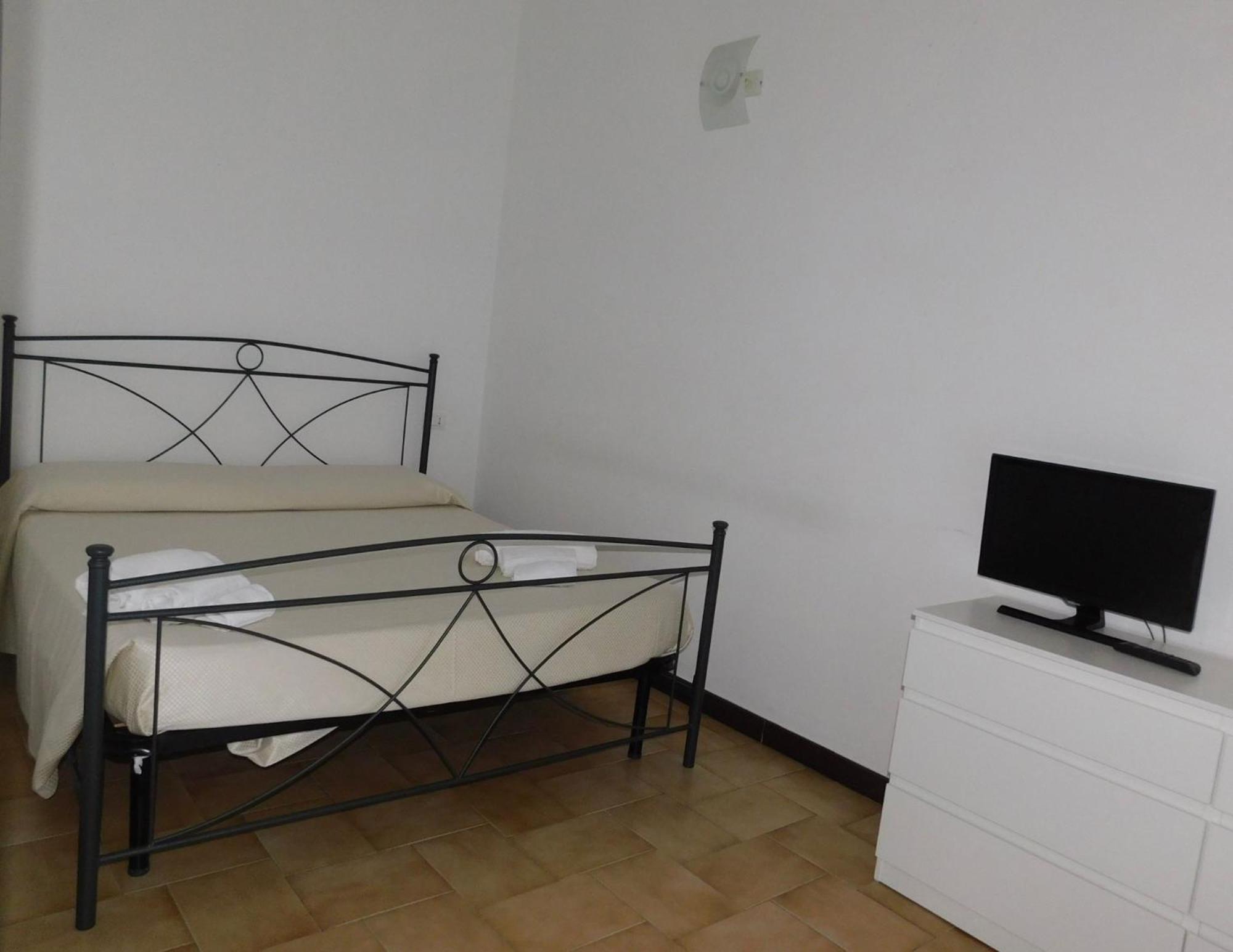 Venti Di Mare Hotel Монополи Екстериор снимка