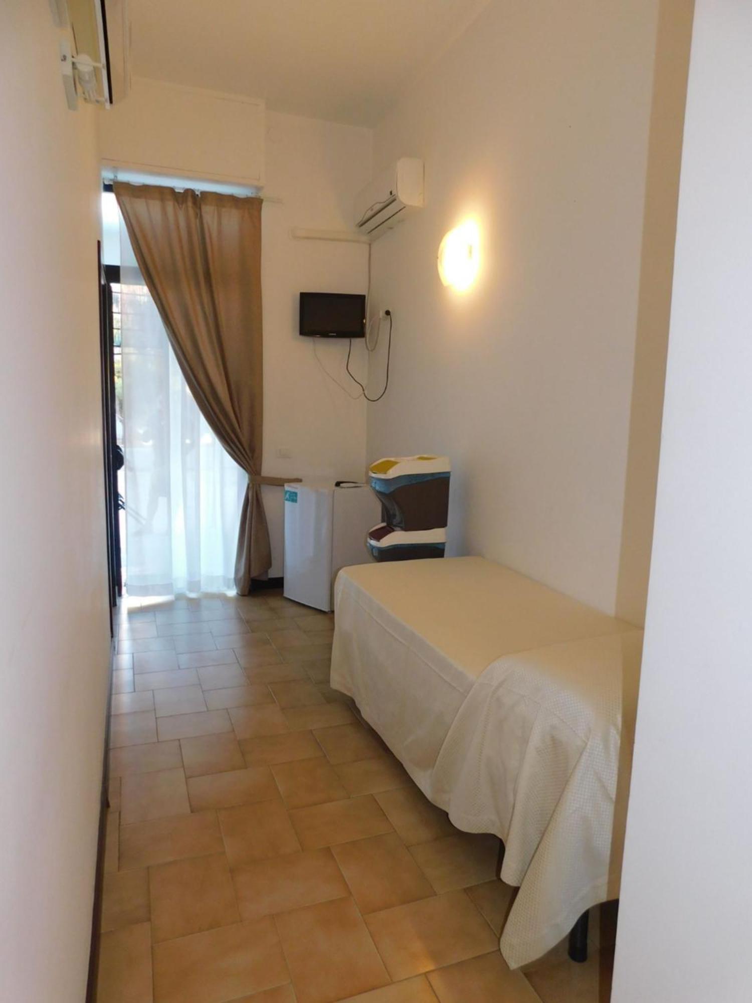 Venti Di Mare Hotel Монополи Екстериор снимка